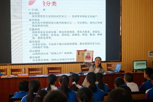 肇慶市紅色文藝輕騎兵 剪紙藝術(shù)進(jìn)校園，文化傳承潤心田
